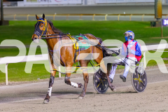 2025_PACEPIX_GP10102025_RACE6_TheIronDuke_WIN_WEB-17