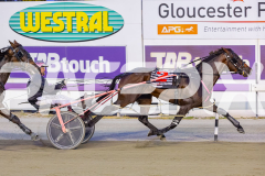 2025_PACEPIX_GP02122025_Race6_TooFarAwayTed_WIN_WEB-13