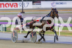 2025_PACEPIX_GP02122025_Race6_TooFarAwayTed_WIN_WEB-3