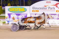 2025_PACEPIX_GP11112025_RACE6_VinitaRose_WIN_WEB-10