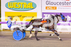 2025_PACEPIX_GP05092025_RACE6_WishingBelle_WIN_WEB-14