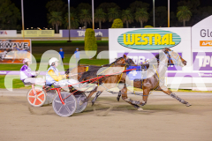 2025_PACEPIX_GP22042025_Race7_BunjilMan_WIN_WEB-8