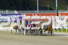 2025_PACEPIX_GP25112025_Race7_Curadh_WIN_WEB-5