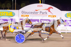 2025_PACEPIX_GP01082025_RACE7_DameValour_WIN_WEB-8