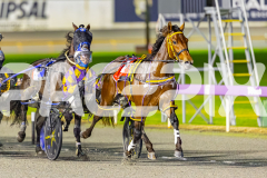 2025_PACEPIX_GP05092025_RACE7_IdealBeach_WIN_WEB-3