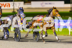 2025_PACEPIX_GP05092025_RACE7_IdealBeach_WIN_WEB-4