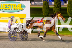 2025_PACEPIX_GP05092025_RACE7_IdealBeach_WIN_WEB-40