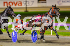 2025_PACEPIX_GP02052025_Race7_LongreachBay_WIN_WEB-6