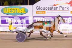 2025_PACEPIX_GP14102025_Race7_NutbushGirl_WIN_WEB-12