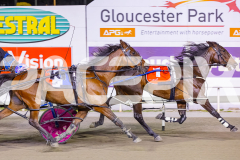 2025_PACEPIX_GP29112025_Race7_PocketTheChange_WIN_WEB-11