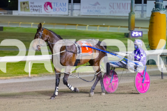 2025_PACEPIX_GP29112025_Race7_PocketTheChange_WIN_WEB-12