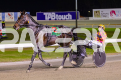 2025_PACEPIX_GP03102025_RACE7_CaptainRavishing_WIN_WEB-12