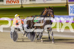 2025_PACEPIX_GP03102025_RACE7_CaptainRavishing_WIN_WEB-9