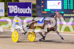 2025_PACEPIX_GP17102025_Race7_Raklou_WIN_WEB-6