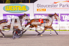 2025_PACEPIX_GP17062025_Race7_Synchroniser_WIN_WEB-14