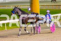 2025_PACEPIX_GP07102025_RACE7_TheFinalOffer_WIN_WEB-10