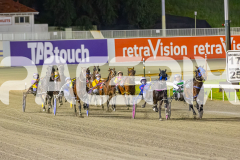 2025_PACEPIX_GP07102025_RACE7_TheFinalOffer_WIN_WEB-2