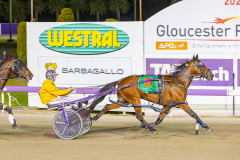 2025_PACEPIX_GP07112025_RACE8_ArionRock_WIN_WEB-8