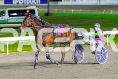 2026_PACEPIX_GP12062026_RACE8_Blitzar_WIN_WEB-13