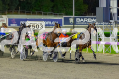 2026_PACEPIX_GP12062026_RACE8_Blitzar_WIN_WEB-2