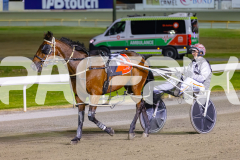 2025_PACEPIX_GP05122025_RACE8_BurghleyShard_WIN_WEB-11