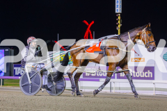 2025_PACEPIX_GP05122025_RACE8_BurghleyShard_WIN_WEB-16