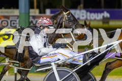 2025_PACEPIX_GP05122025_RACE8_BurghleyShard_WIN_WEB-9