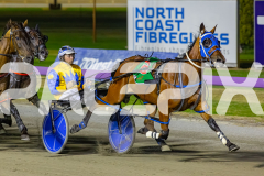 2025_PACEPIX_GP19122025_RACE8_ChampagneEveryone_WIN_WEB-5