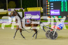 2025_PACEPIX_GP27052025_RACE8_DiamondBay_WIN_WEB-15
