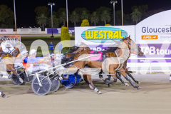2026_PACEPIX_GP09012026_Race8_Koojan_WIN_WEB-9