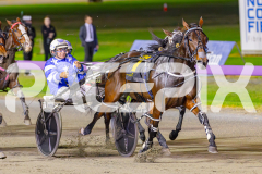 2025_PACEPIX_GP02052025_Race8_LittleDarling_WIN_WEB-9