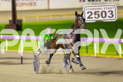 2025_PACEPIX_GP11072025_Race8_Luvaflair_WIN_WEB-1
