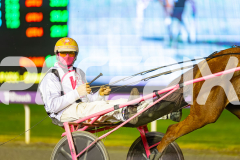 2025_PACEPIX_GP11072025_Race8_Luvaflair_WIN_WEB-17