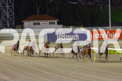 2025_PACEPIX_GP11072025_Race8_Luvaflair_WIN_WEB-7