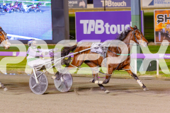 2025_PACEPIX_GP10062025_RACE8_MaasAttack_WIN_WEB-6