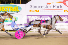 2025_PACEPIX_GP21112025_RACE8_MadMonday_WIN_WEB-8