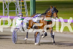 2025_PACEPIX_GP14112025_RACE8_MaddyLou_WIN_WEB-9