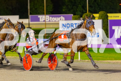 2025_PACEPIX_GP26082025_Race8_OurThunder_WIN_WEB-3