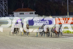 2025_PACEPIX_GP24102025_Race8_OverlyExcited_WIN_WEB-4