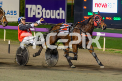 Philthejug_07-07-2026_WIN_Gloucester-Park_8__07