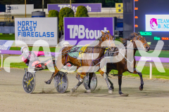 2025_PACEPIX_GP23052025_RACE8_Poppyonthebeach_WIN_WEB-10