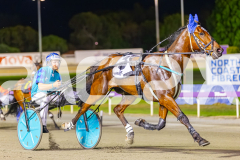 2025_PACEPIX_GP28102025_Race8_Quiggley_WIN_WEB-4