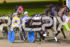 2025_PACEPIX_GP03062025_RACE8_ShooBoozy_WIN_WEB-4