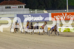 2025_PACEPIX_GP16092025_Race8_SomethingCertain_WIN_WEB-6