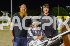 2025_PACEPIX_GP14102025_Race8_StrikingADeal_WIN_WEB-17