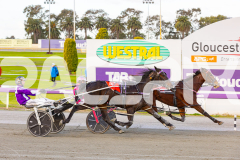 2025_PACEPIX_GP28072025_RACE8_SweetViviene_WIN_WEB-13