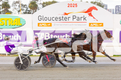 2025_PACEPIX_GP28072025_RACE8_SweetViviene_WIN_WEB-14