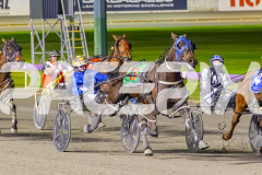 2025_PACEPIX_GP09092025_Race8_TheUltimateBeach_WIN_WEB-4