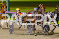 2025_PACEPIX_GP22042025_Race8_TobyGeorge_WIN_WEB-10