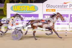 2025_PACEPIX_GP22042025_Race8_TobyGeorge_WIN_WEB-16
